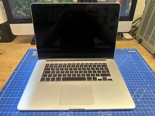 Zoll apple macbook pro - zoll,