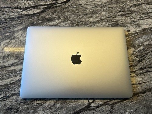 Apple macbook pro retina - apple,